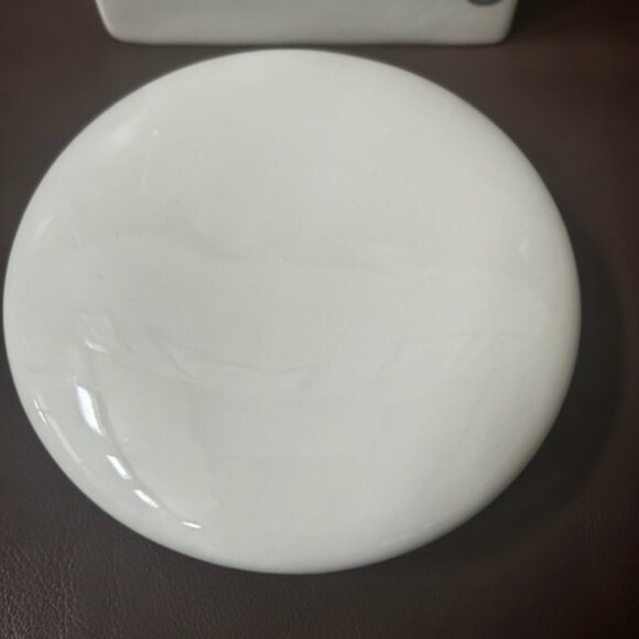 Vintage Claire Wilson's Large Ceramic Cookies Canister "Point Claire" Line - Picture 8 of 8